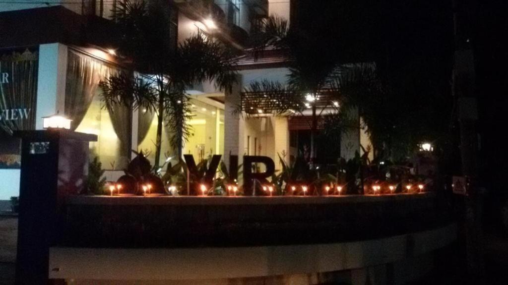 Virati Hotel Rangoon Buitenkant foto