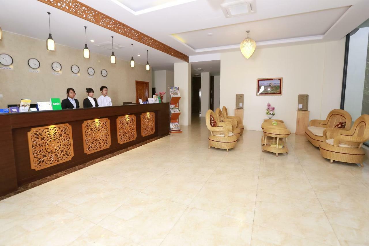 Virati Hotel Rangoon Buitenkant foto